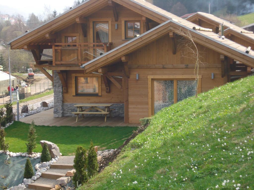 Les Chalets Des Chatelmines La Bresse Exterior foto
